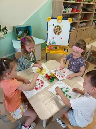 Детское творчество на осеннюю тематику